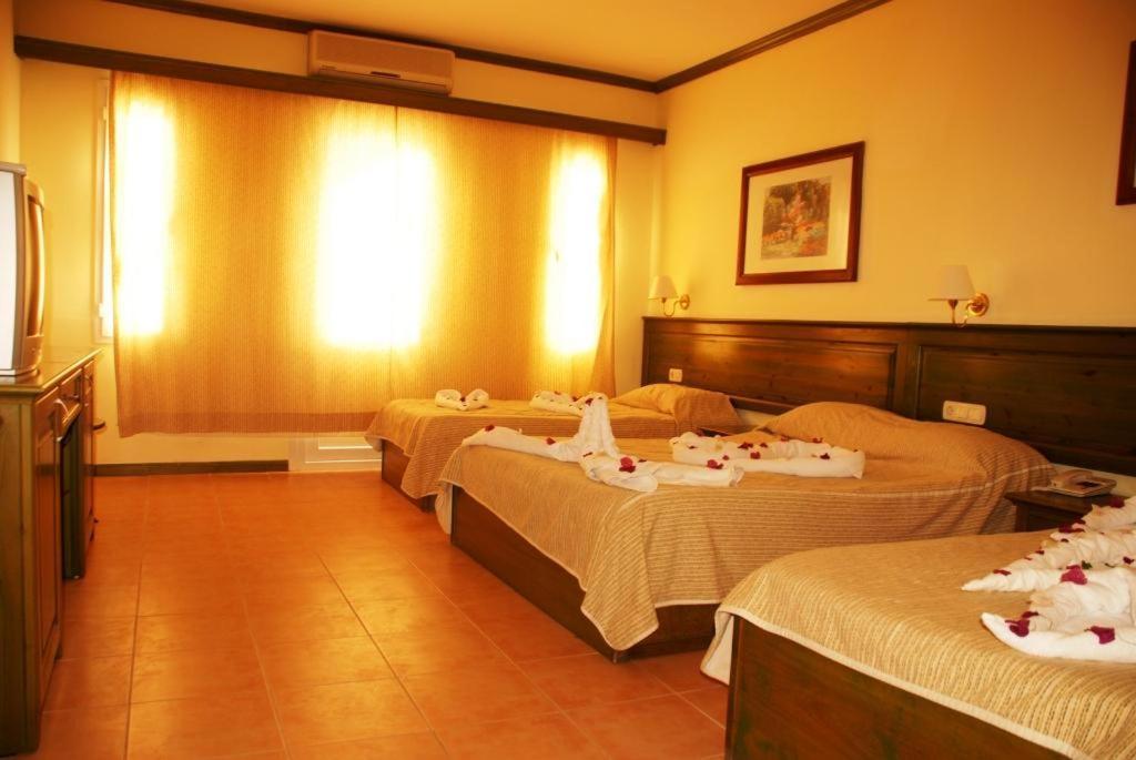 Tenda Hotel Bodrum ภายนอก รูปภาพ