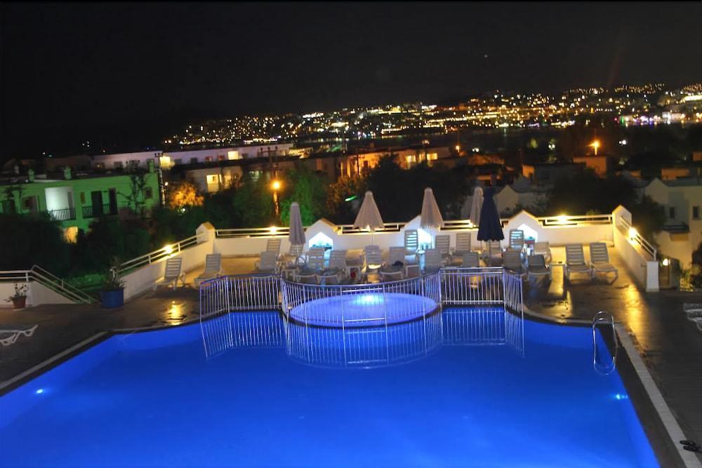 Tenda Hotel Bodrum ภายนอก รูปภาพ