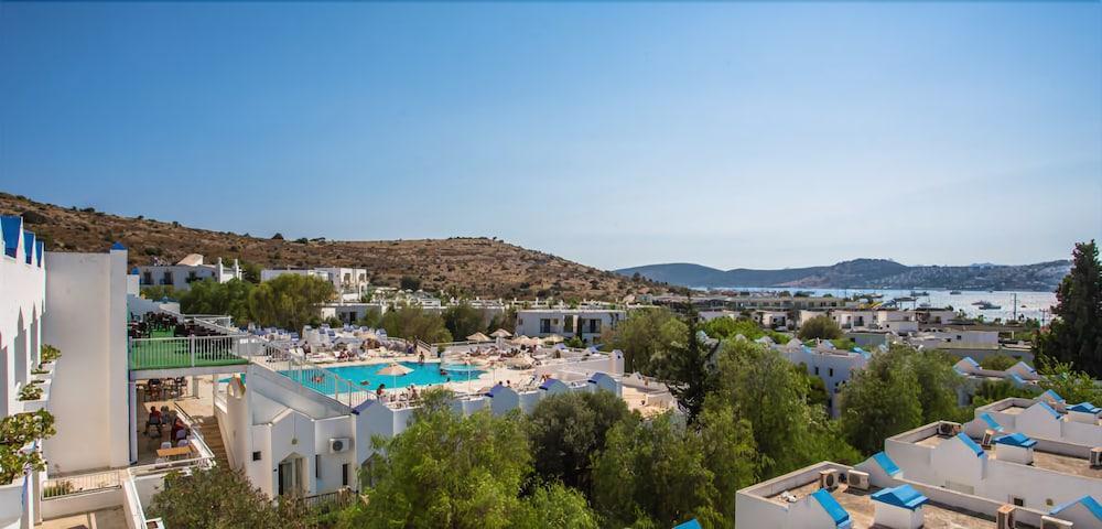 Tenda Hotel Bodrum ภายนอก รูปภาพ